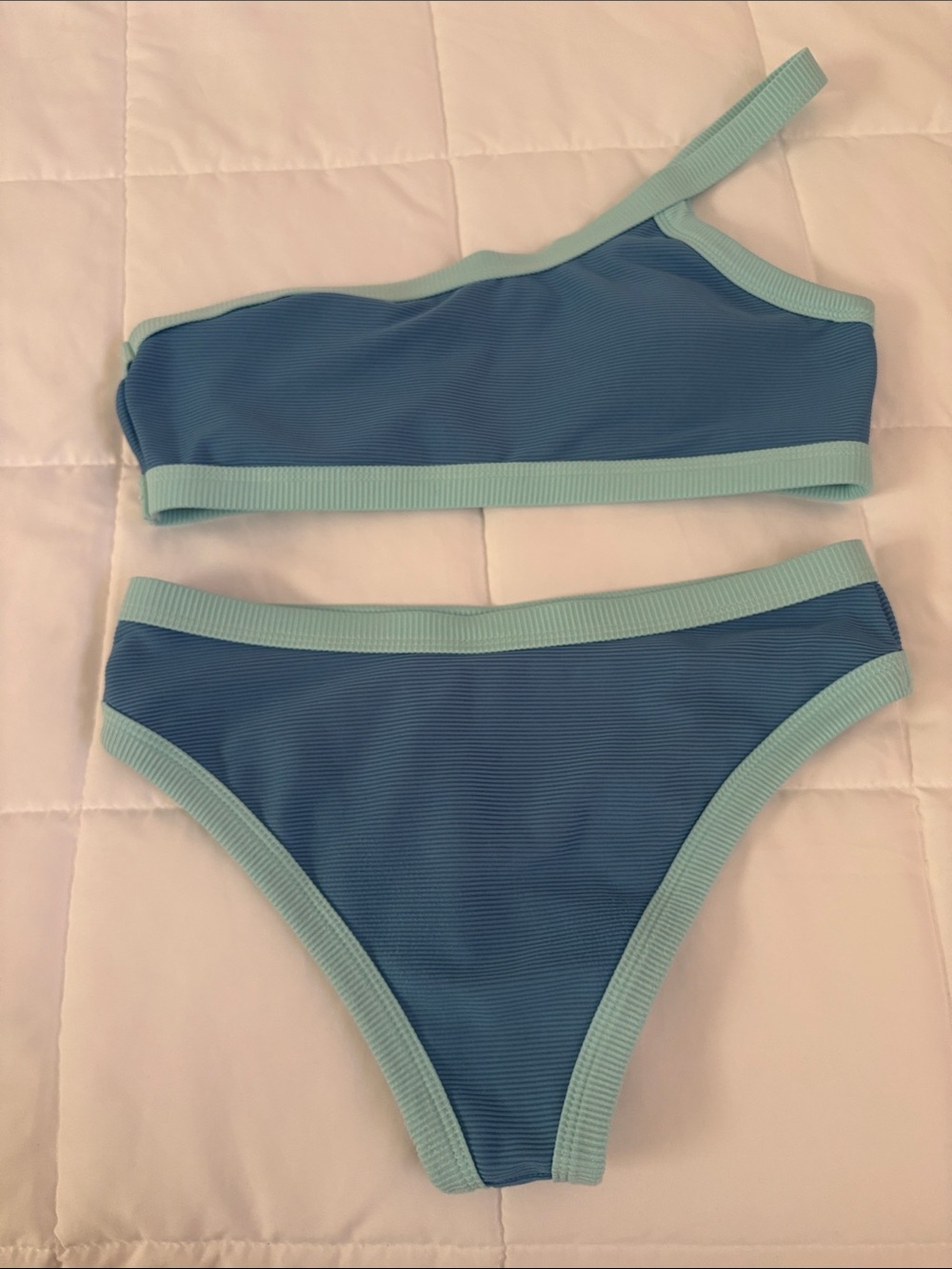 Blue Two-Piece Ribbed Bikini with Mint Trim bra pads extra small - Picture 2 of 4